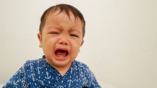 'May Insekto Sa Loob Ng Tenga Ng Anak Ko!': Heto Ang Dapat Mong Gawin Nang Mabilis