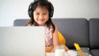 7 Reasons To Choose Distance Learning Even When Face-To-Face Classes Resume