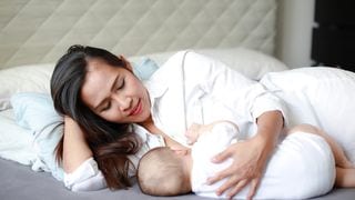 17 Foods To Avoid While Breastfeeding