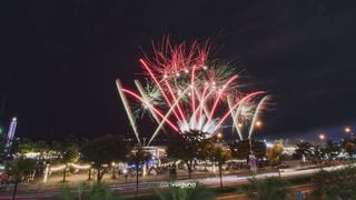 FYI: Mall Of Asia's Holiday Fireworks Show Is Back!