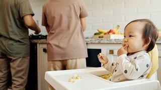 10 Month Baby Milestones: Will My Baby Start Walking?