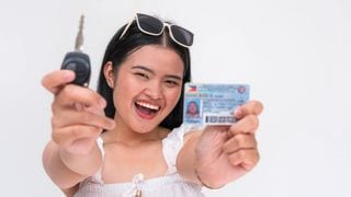 LTO Now Has Plastic Cards For Licenses; Expired Licenses Must Now Be Renewed