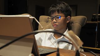 Protektahan Ang Iyong Anak Mula Sa Online Blackmail