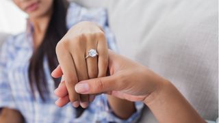 ‘Hindi Importante Ang Singsing,’ Parents Weigh In On That Viral Engagement Ring Post