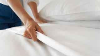 What's The Difference Between A Duvet And A Comforter? A Crash Course On Beddings