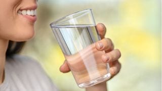 How Much Water Should You Drink A Day? Here's A Chart For Water Intake