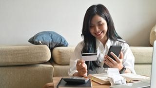 Cash Vs. Card: Parents Share Tips In Handling School Expenses
