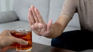 Future Dads: Why You Need to Curb Your Drinking Now