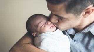 A First Time Father's Handbook: 10 Tips For New Dads