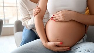 The Difference Between A Doula, Midwife, And Birthing Coach