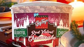 Red Velvet Cheesecake Popcorn Makes a Christmas Comeback