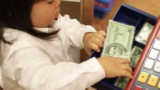5 Important Lessons Young Kids should Learn about Money
