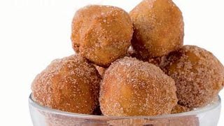 Weekend Recipe: Cinnamon Doughnut Holes