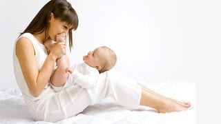 12 Play Ideas to Stimulate Baby's Development Up to 1 Year Old